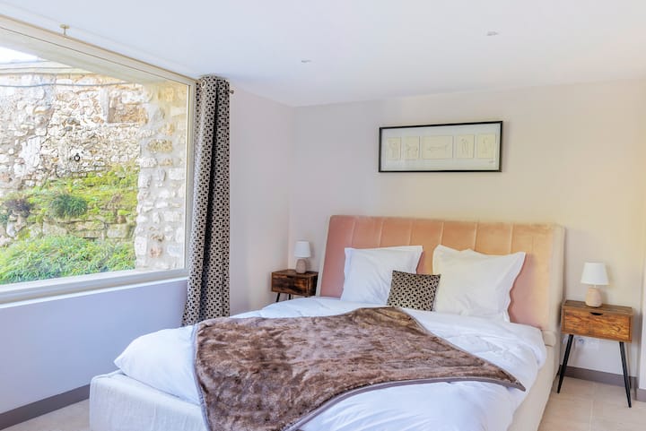La chambre Pierre