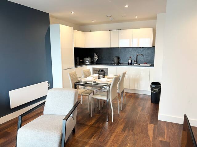 City view 2Bedroom apartment gallery image 5