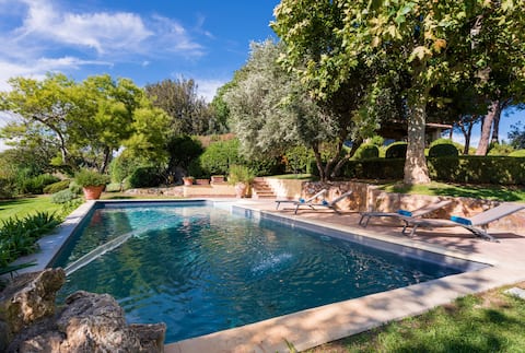 Villa Renaissance: with pool and private park