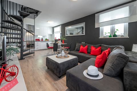 Top Airbnb: Gina’s Barn & Bubbles in Općina Konavle