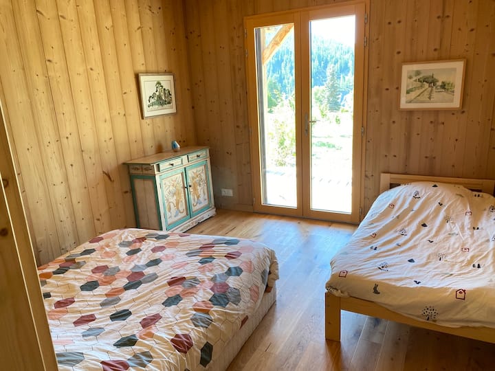 Schlafzimmer 2
