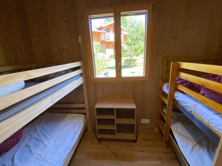 Schlafzimmer 5