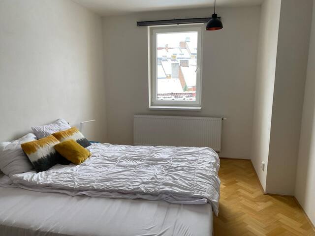 92m2 two bedroom Rooftop apart. gallery image 5