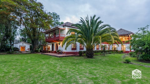 Amazing TopSpot at Sabana de Bogotá