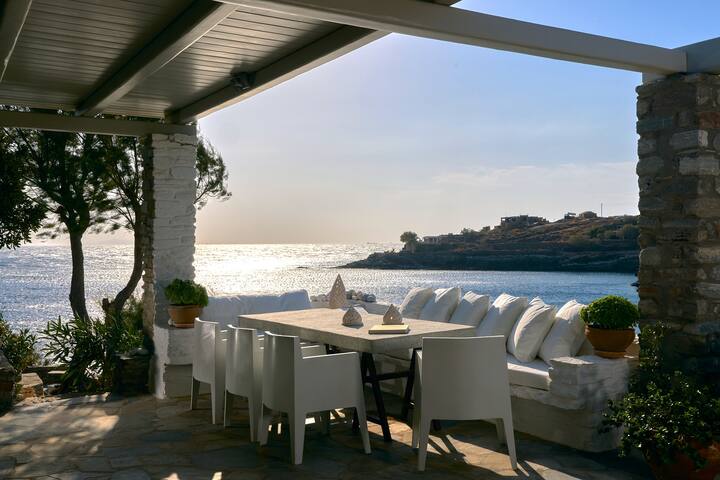 Beachfront villa with private dock on the sea gallery image 2