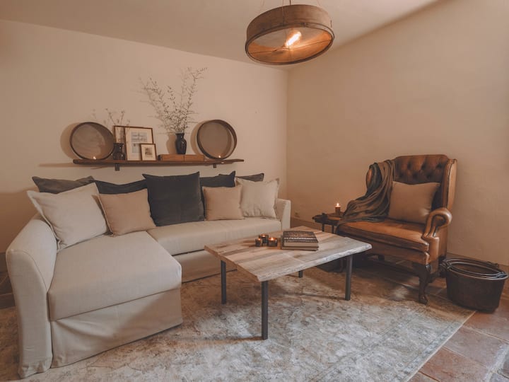 'La Casa' Luxury Townhome - Borgo Di Sotto Tuscany - Montepulciano