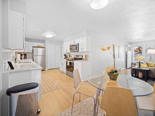 Carrie And Katie managed Airbnb listing 3
