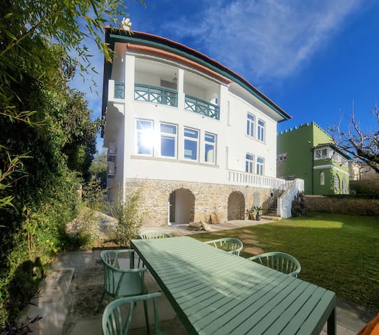 Chalet Hortense – Quiet House in Sintra