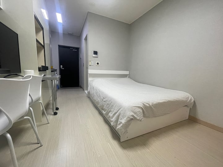 301 Simple house