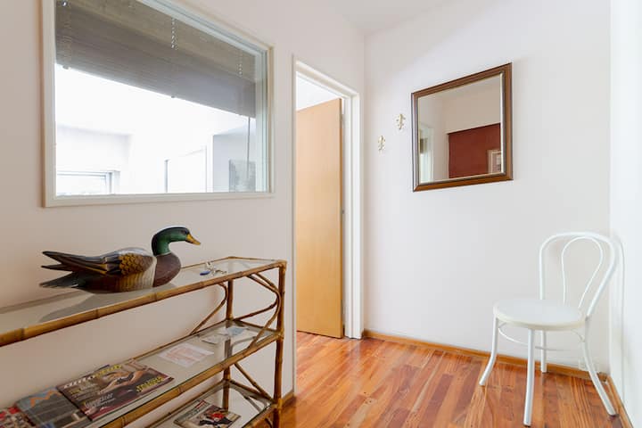 Studio apartment with garden ambience in Recoleta