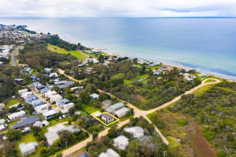 Top performing Airbnb: Lanigan's by the Bay in St Leonards