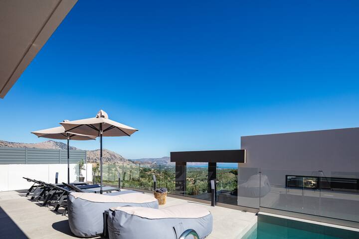 Serene 3Br Escape with Panoramic Seaviews, Kournas gallery image 5