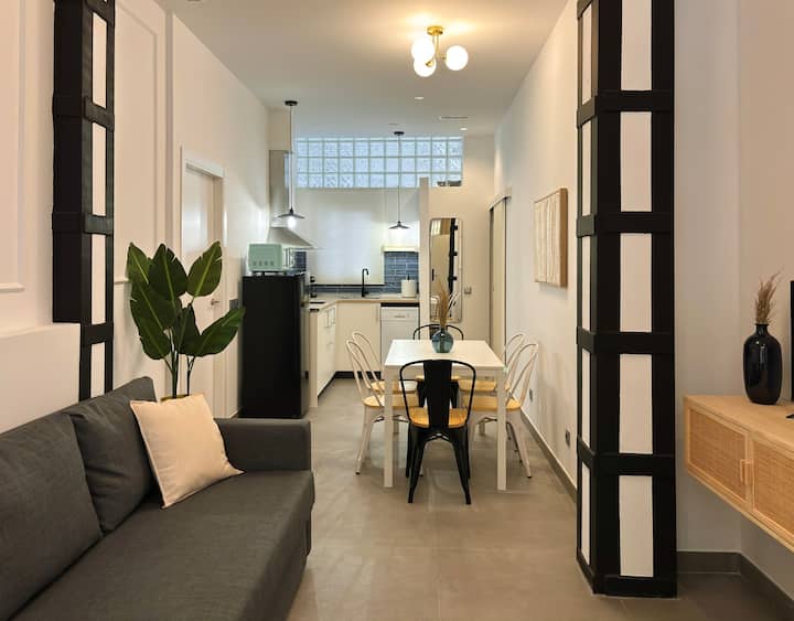 Apartamento 2 Dormitorios Plantabaja - Valencia