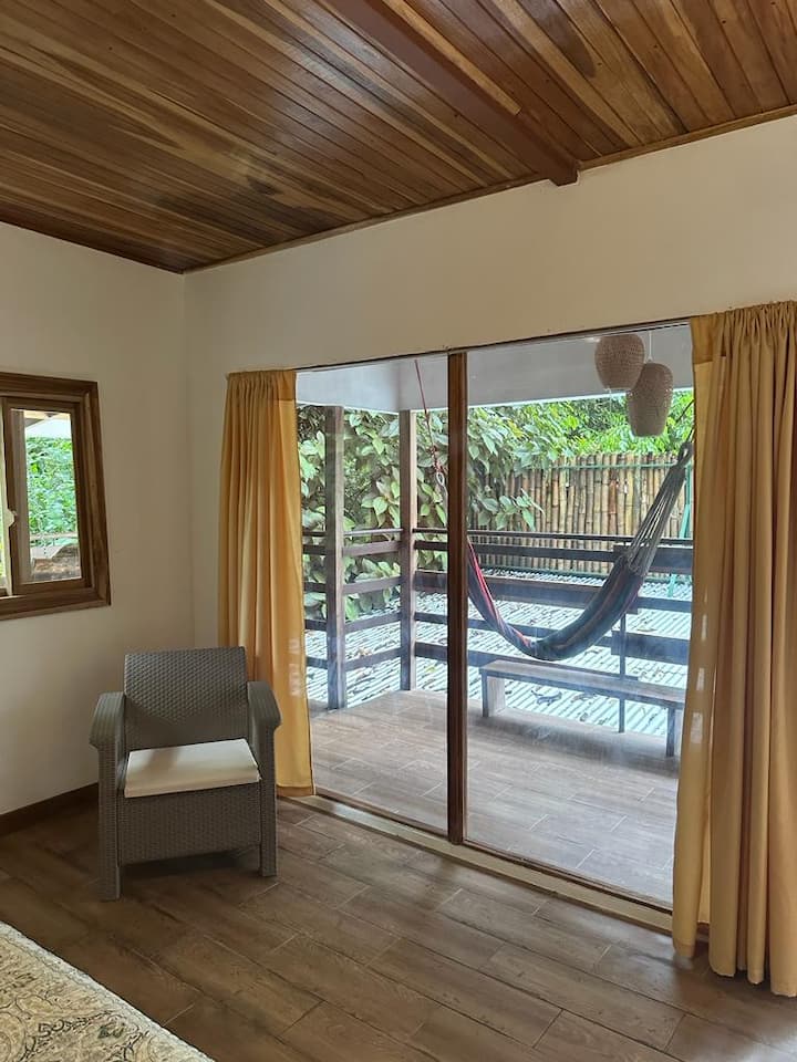 Bienvenue à Casita Tropical ! Micromaisons à louer à Puerto Viejo de