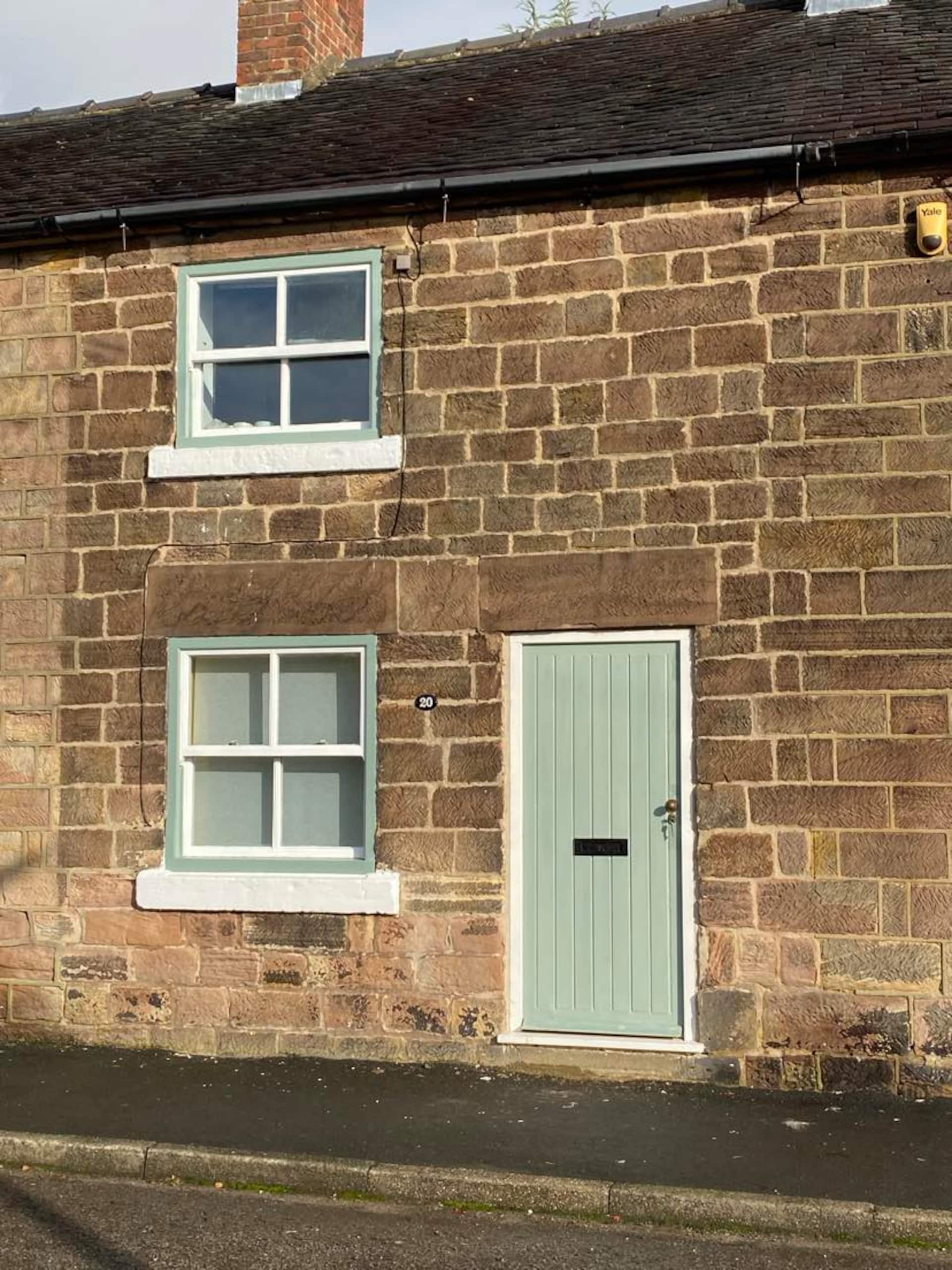 Cosy Belper Cottage