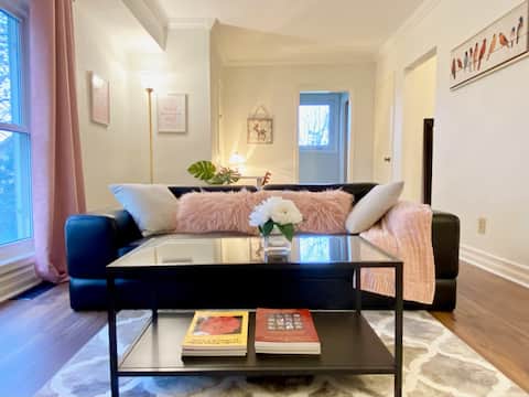 Entire Home, free parking & wifi near everything