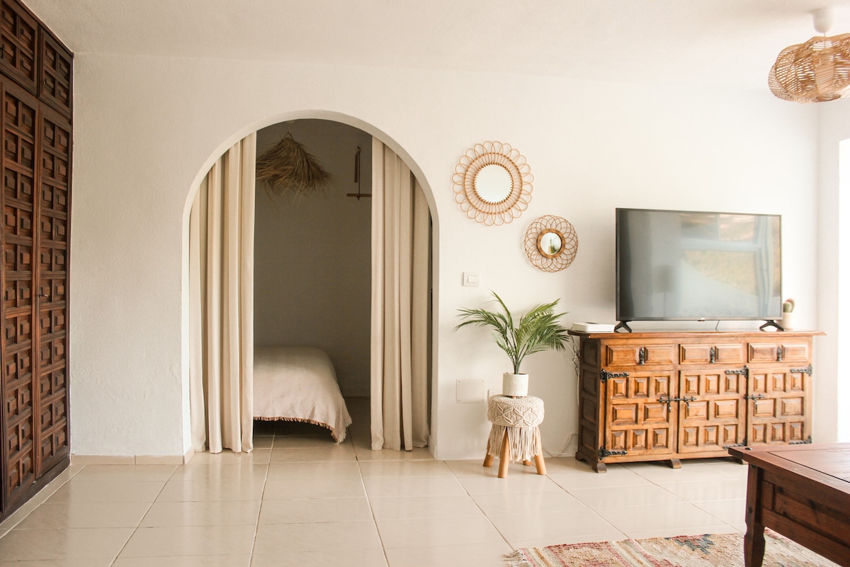 Top Airbnb: Tranquil oasis with amazing view in Los Realejos