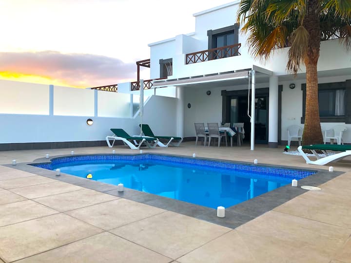 Preciosa Casa En Playa Blanca, Lanzarote - Lanzarote