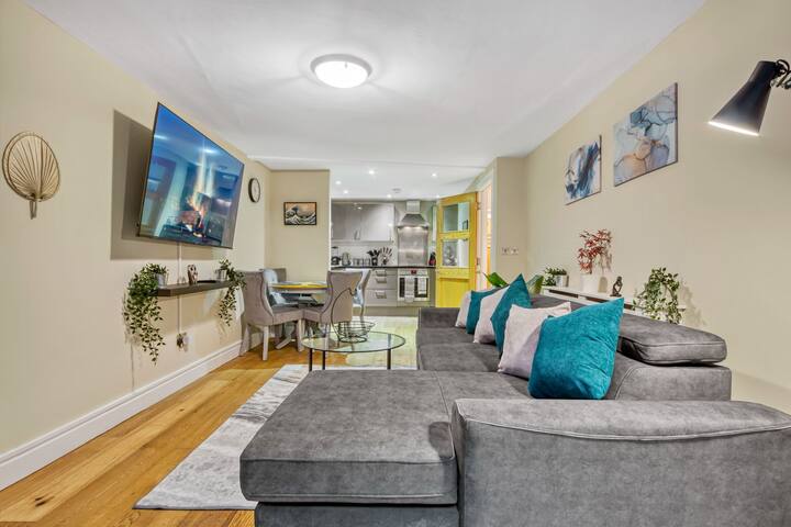 Tranquil 2 Bedroom Apartment in Southwark- ZONE 1 gallery image 4