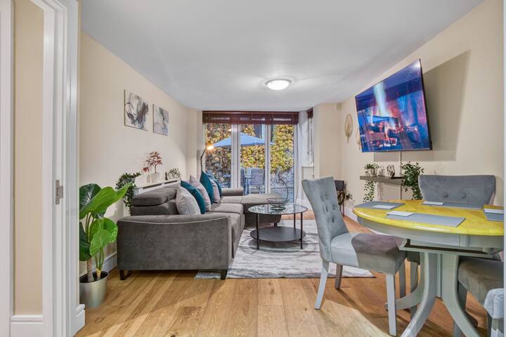 Tranquil 2 Bedroom Apartment in Southwark- ZONE 1 gallery image 2