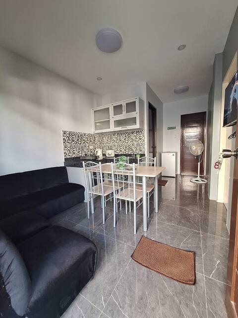 Grandeur 6 unit 8 (2BR)