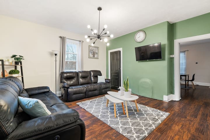 Grace And Chibi managed Airbnb listing 2