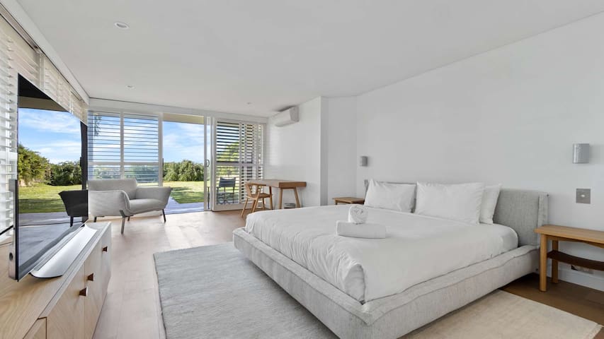 Salt & Nectar gallery image 3