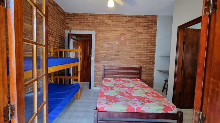 Shtëpia kryesore e dhomës së gjumit.