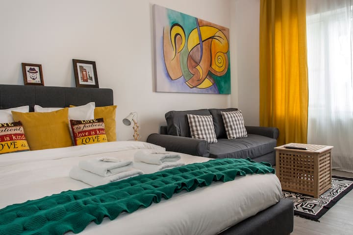 MRG Apartments managed Airbnb listing 3