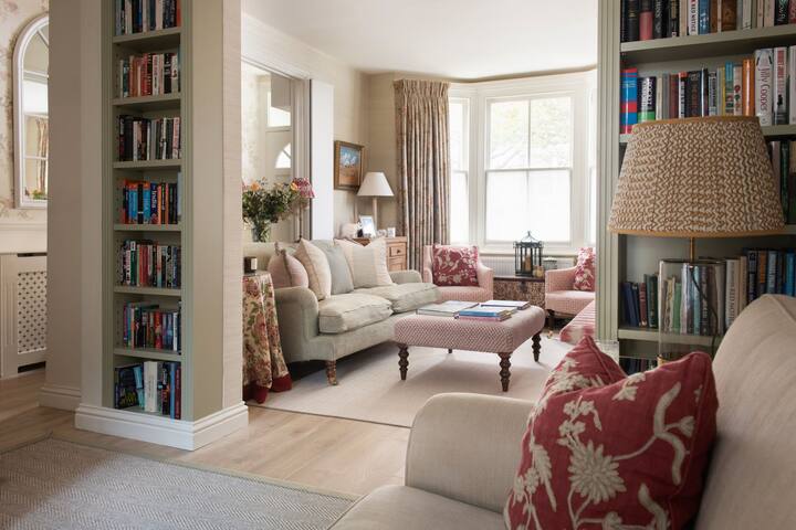 Beautiful house in Battersea gallery image 5