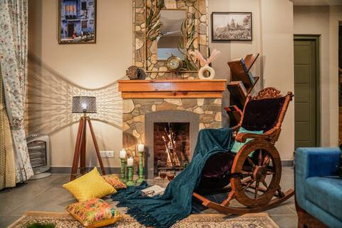 Edelweiss Estate: Bluebell House