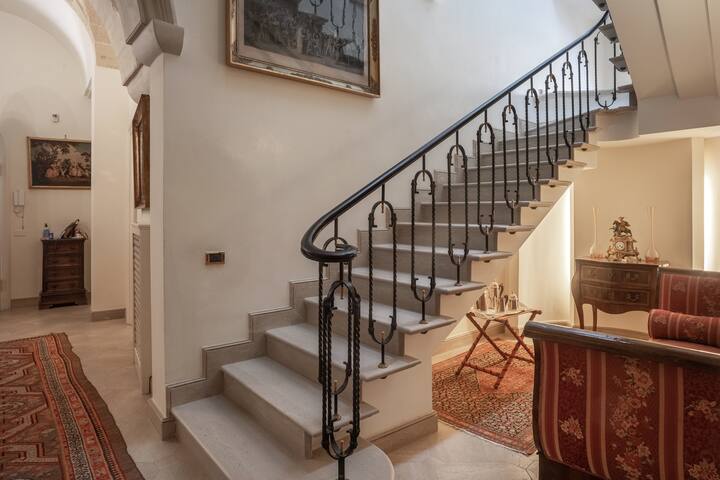 Palazzo D’Ajmo – Dimora storica 1400/1600 gallery image 5