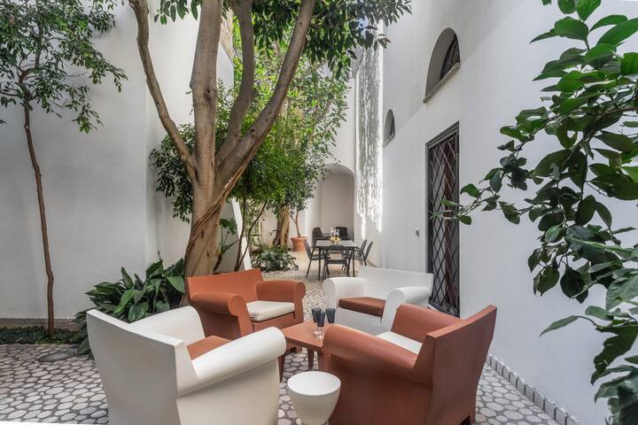 Palazzo D’Ajmo – Dimora storica 1400/1600 gallery image 3