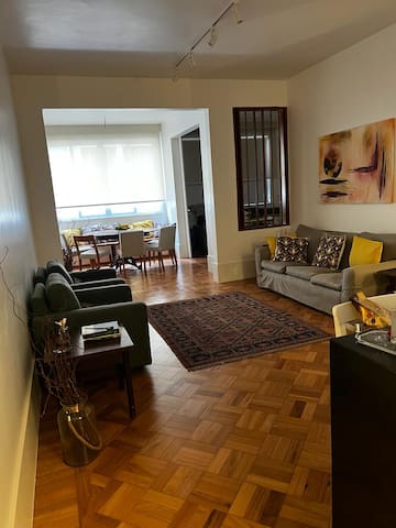 Posto 6 – Copacabana – 3 Bed – Walk to the Beach