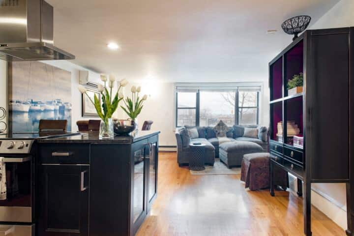 Дневна соба / отворена кујна