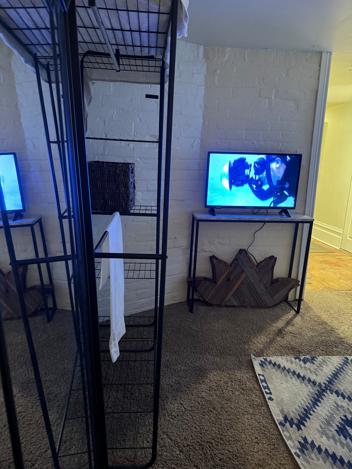 Successful Airbnb property: Historic Aves Studio Luxury Bed in Greater Avenues