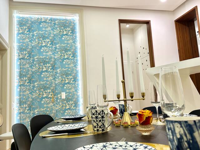 Historical Luxury 3- Bedroom- SUITE w/AC, Balcony gallery image 5