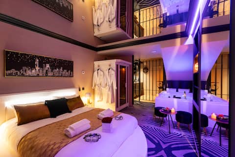 Romantic room loveroom