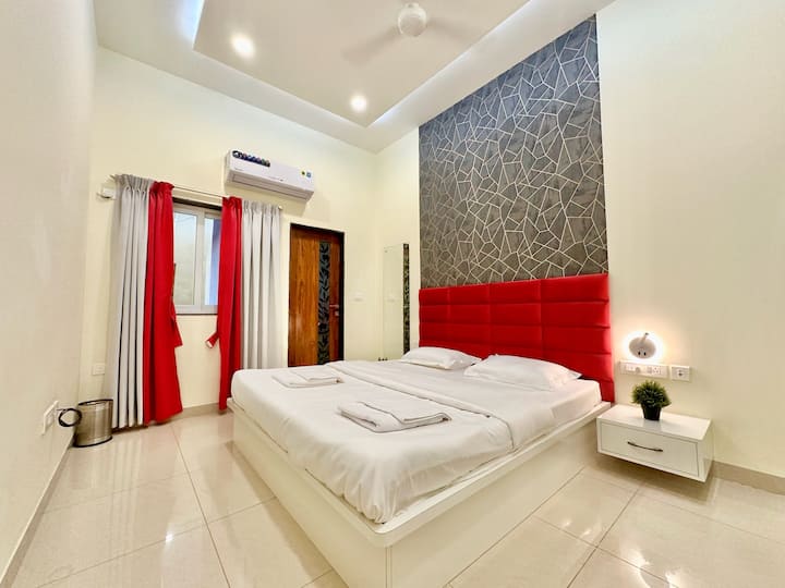 Bedroom 3 with En-suite Bathroom and Hill view