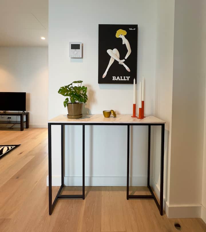 1 Brm, Sea View, Newly Renovated, Next To Crown - St Kilda beach, Victoria