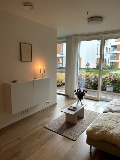 Top Airbnb: Central apartment with high standard in Hundvåg
