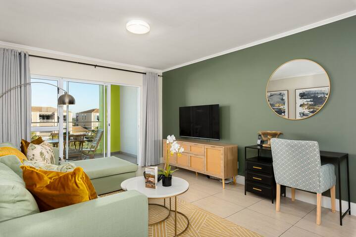 Full Power Backup Ashton Park Convenient 2-bed Apt gallery image 2