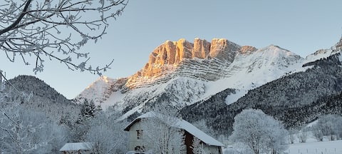 Les Violettes du Grand Veymont Gîte
