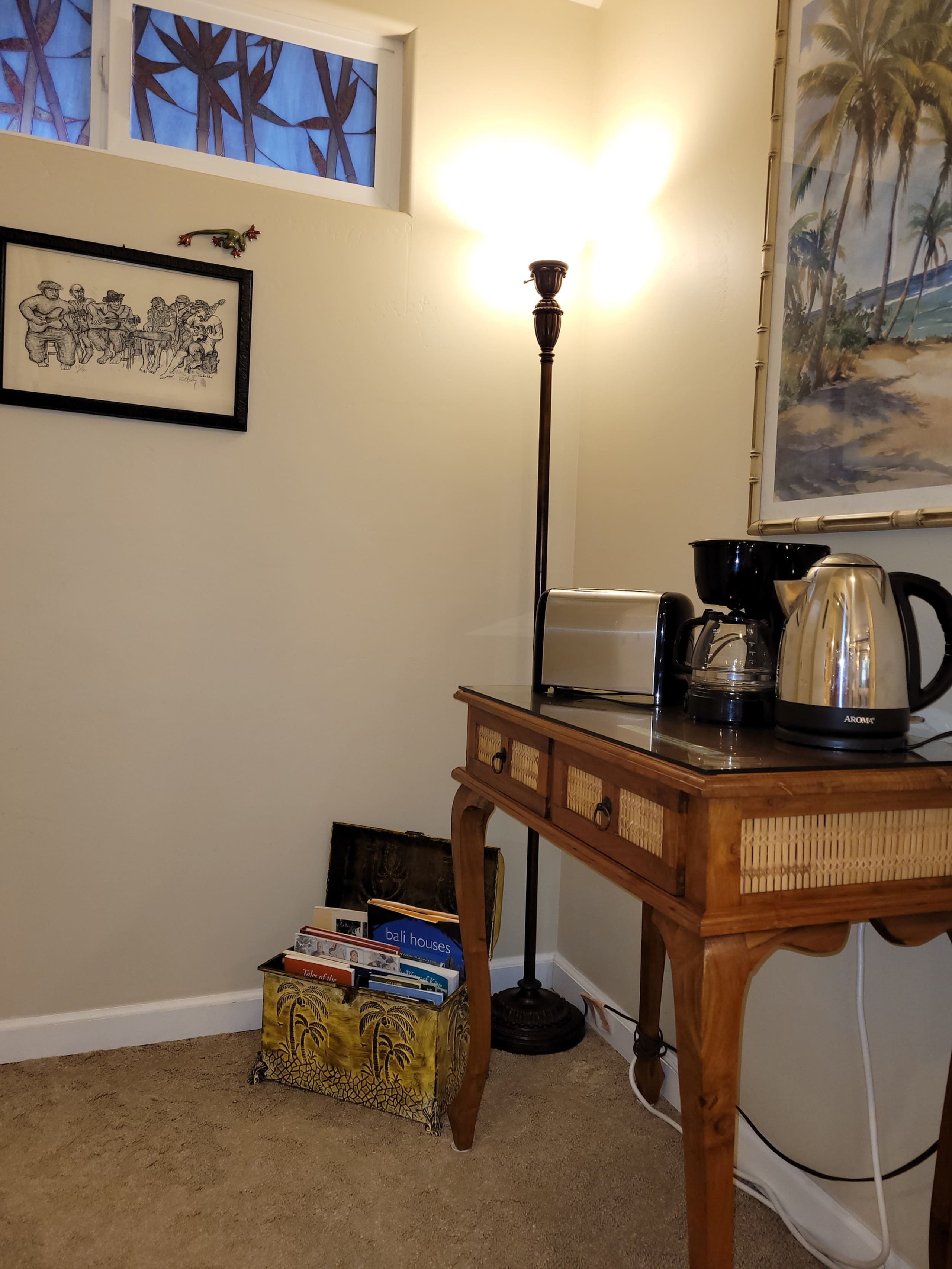 Home in Papaikou · ★5.0 · 1 bedroom · 1 bed · 1 bath - Photo 13