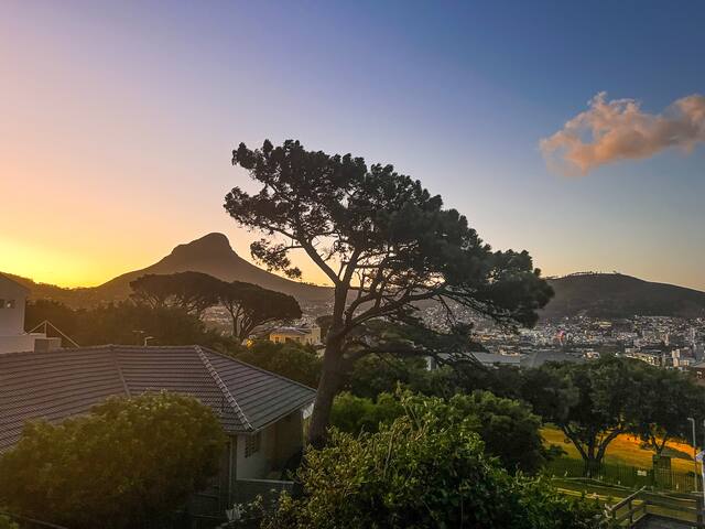 Quirky, artists dream – magnificent mountain views