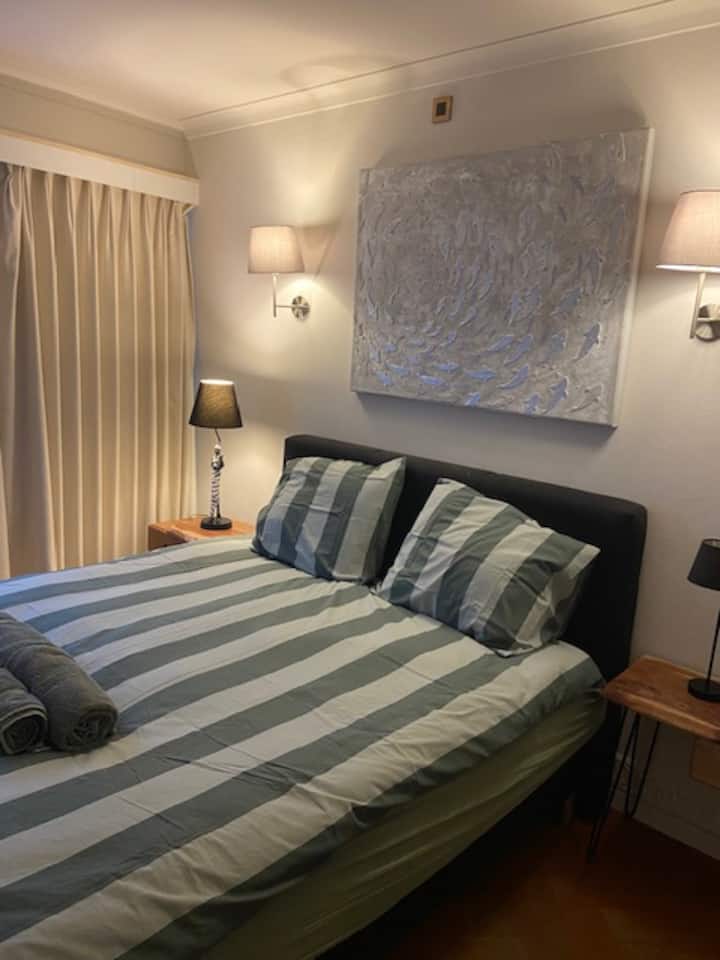 Chumba cha kwanza cha kulala 