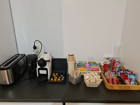 Spacious Charpennes apartment