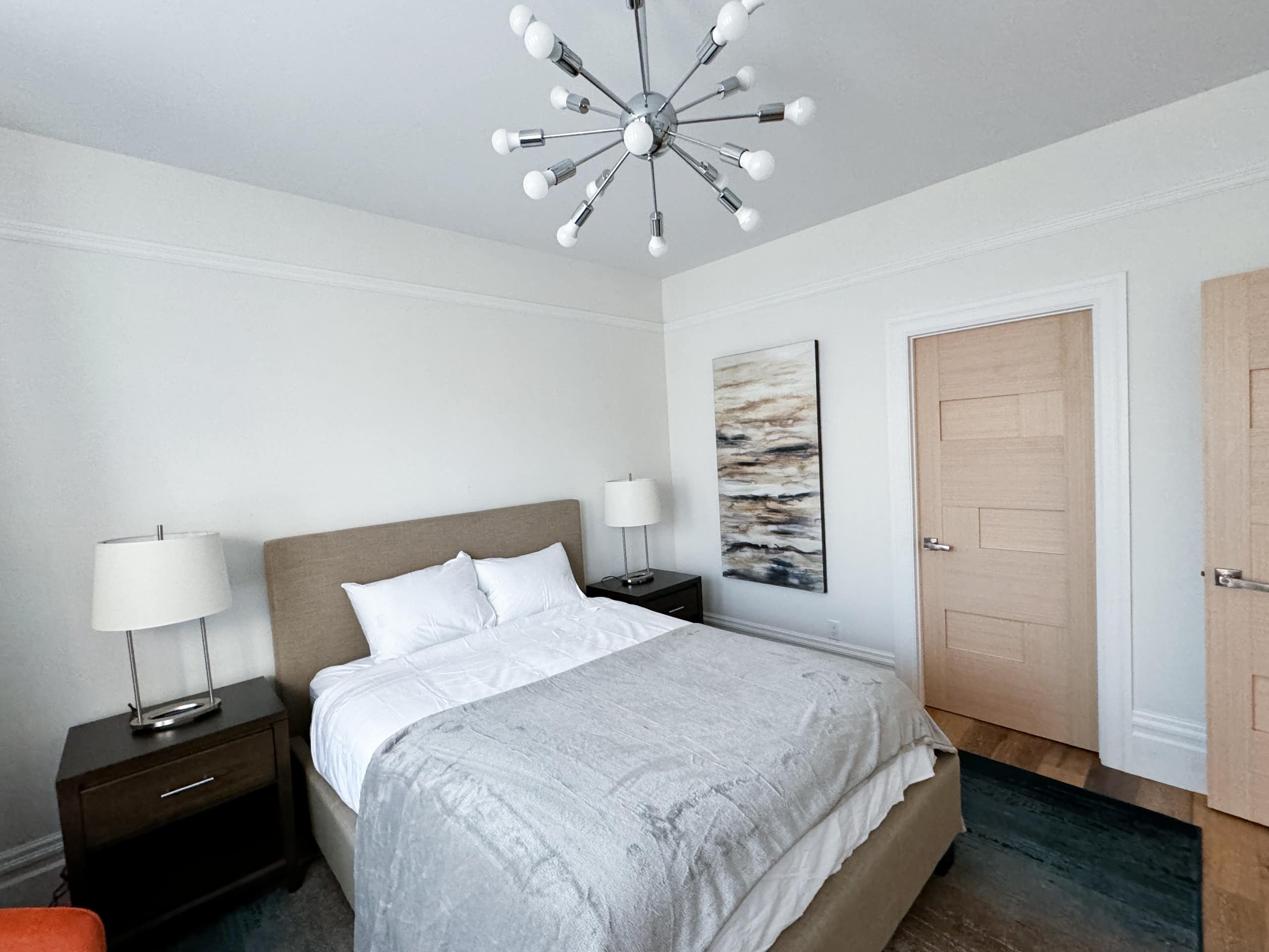 Home in San Francisco · ★4.95 · 3 bedrooms · 3 beds · 2 baths - Image 13