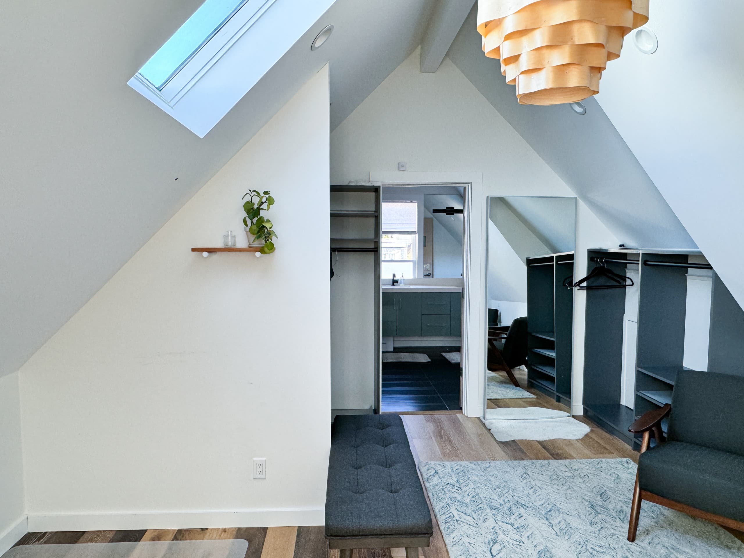 Home in San Francisco · ★4.95 · 3 bedrooms · 3 beds · 2 baths - Image 19