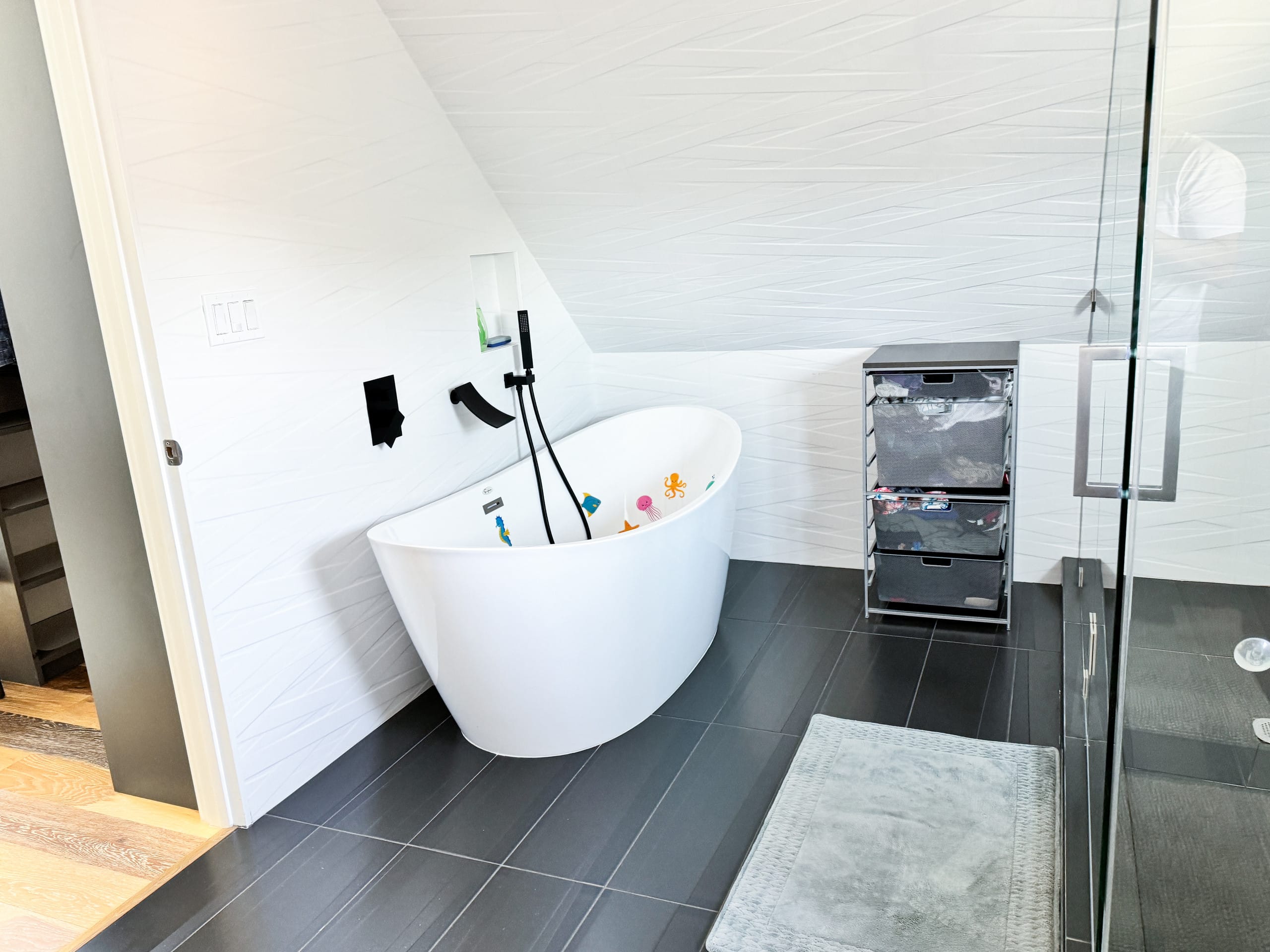 Home in San Francisco · ★4.95 · 3 bedrooms · 3 beds · 2 baths - Image 29